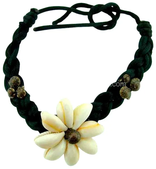 NB246- macrame bracelet with cowrie shell in flower pattern shell natural fashion jewelry tribal flower design