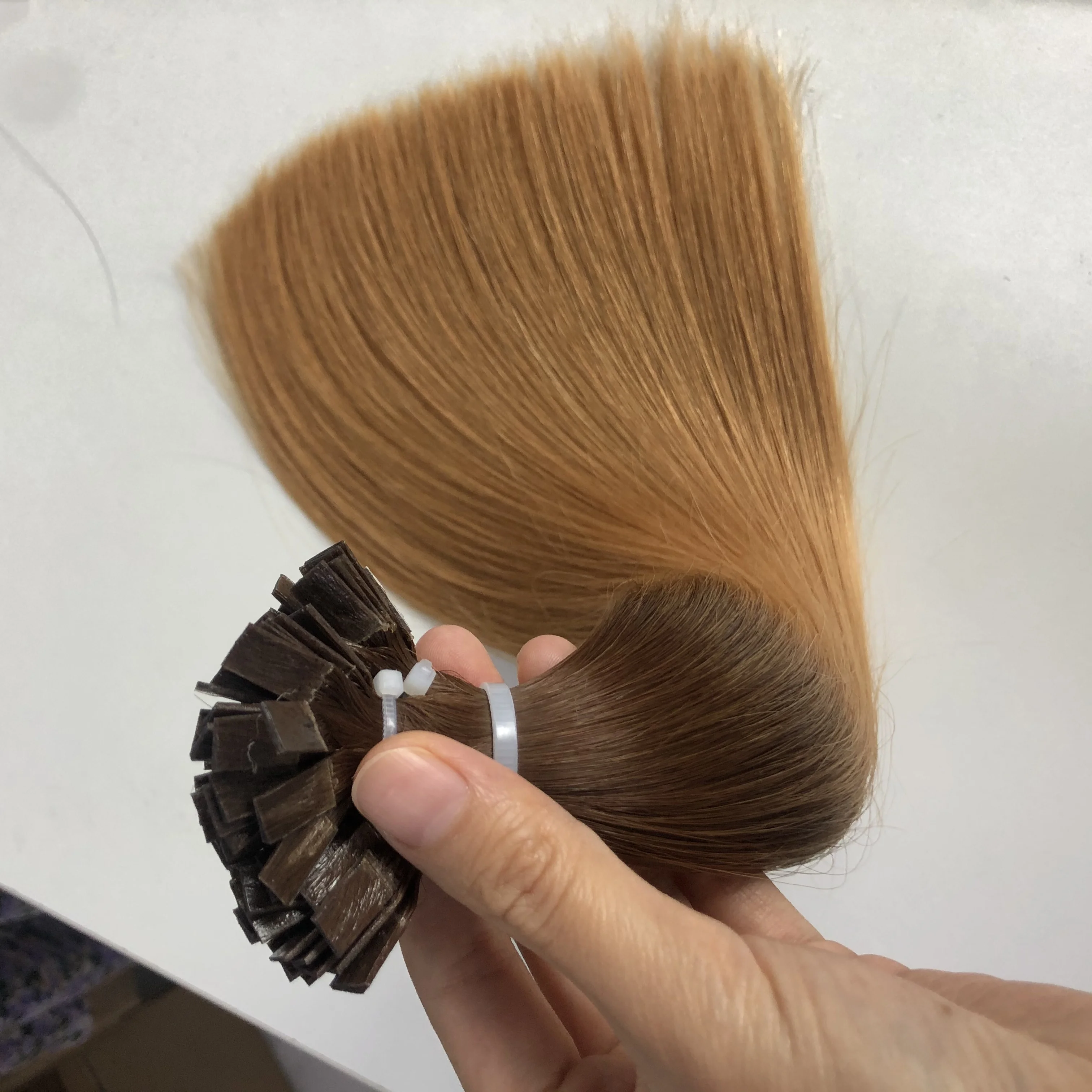 Застенчивые волосы Remy 100 г/упаковка 14-30