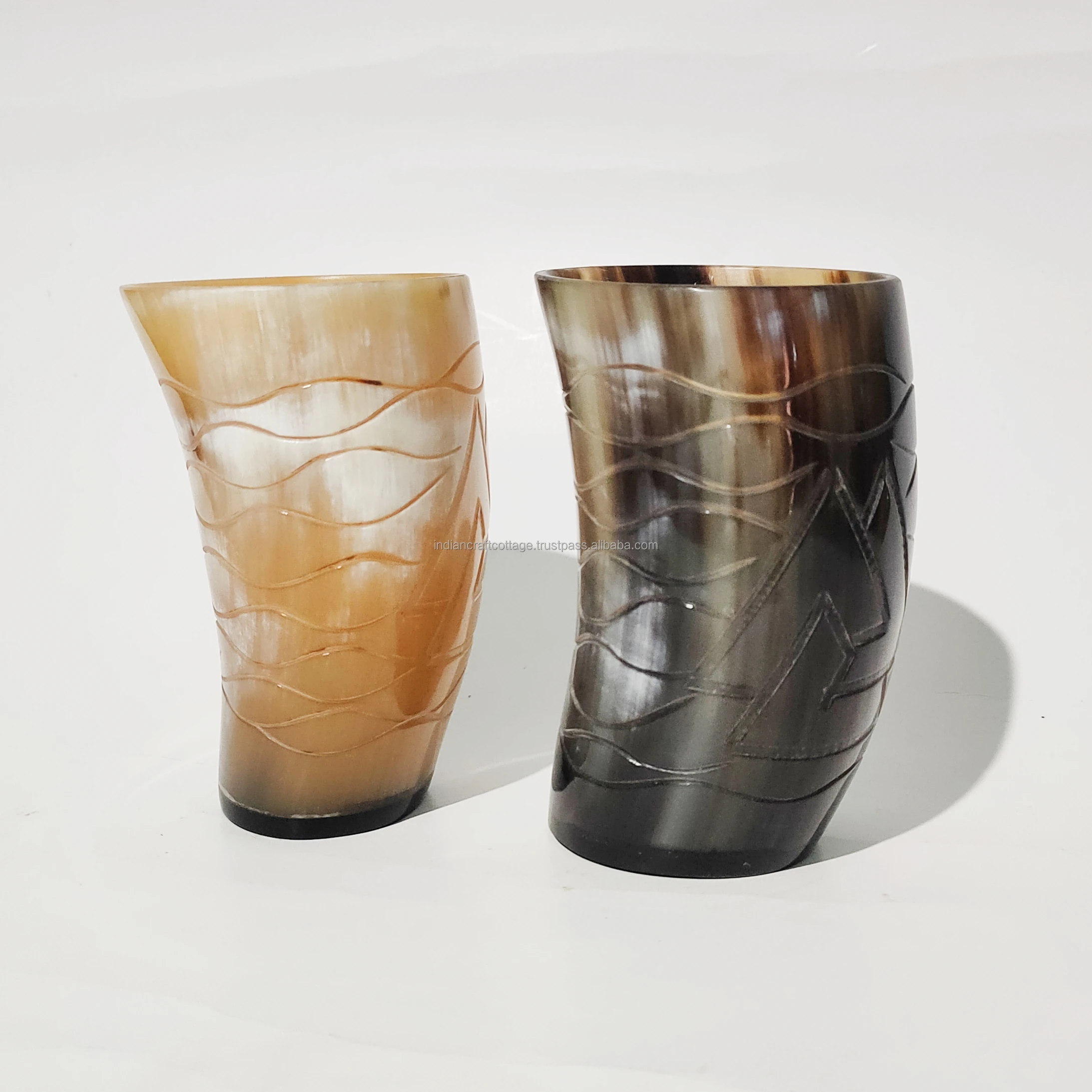 Рог ручной работы аутентичное стекло с гравировкой Высококачественная отделка и герметичность от индийского ремесленного коттеджа