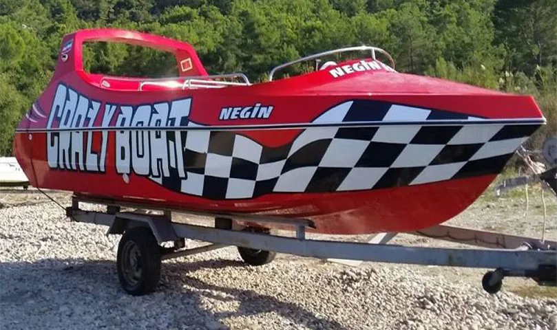 Alesta Marine Luxury Spark Jet Boat RED New Fiber Glass Leisure Entertainment Speed Boat Best Quality Blue Ocean Sea Lake River