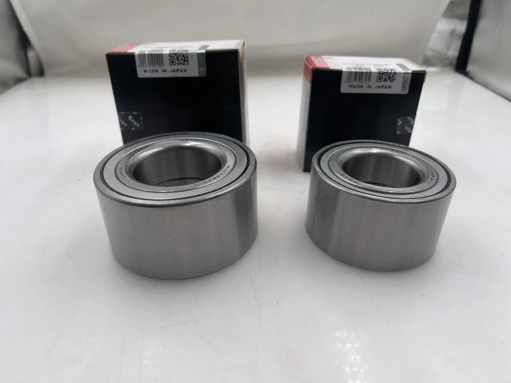 Double rows Wheel Bearing DAC4584W-1CS81 45*84*45mm DAC458445-ZZ Deep groove ball bearing wheel bearings for TOYOTA