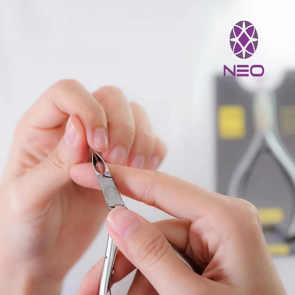 Best Quality Long Handle Full Stainless Steel Nippers Manicure Pedicure Tools With Customized Logo And Packaging
