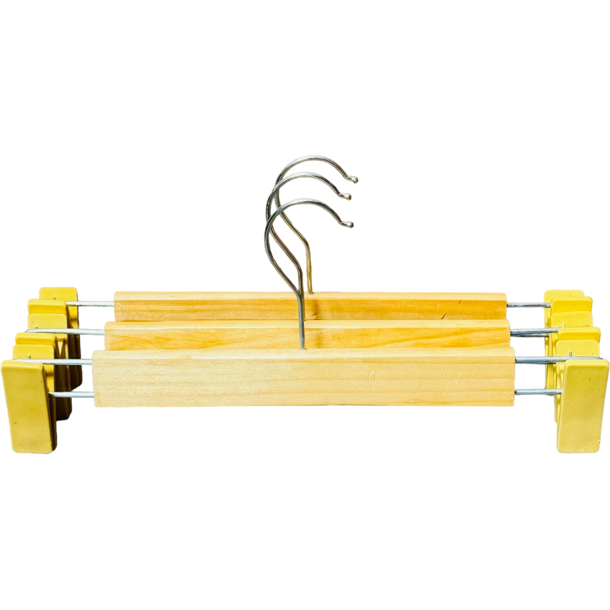 Деревянная вешалка с зажимом