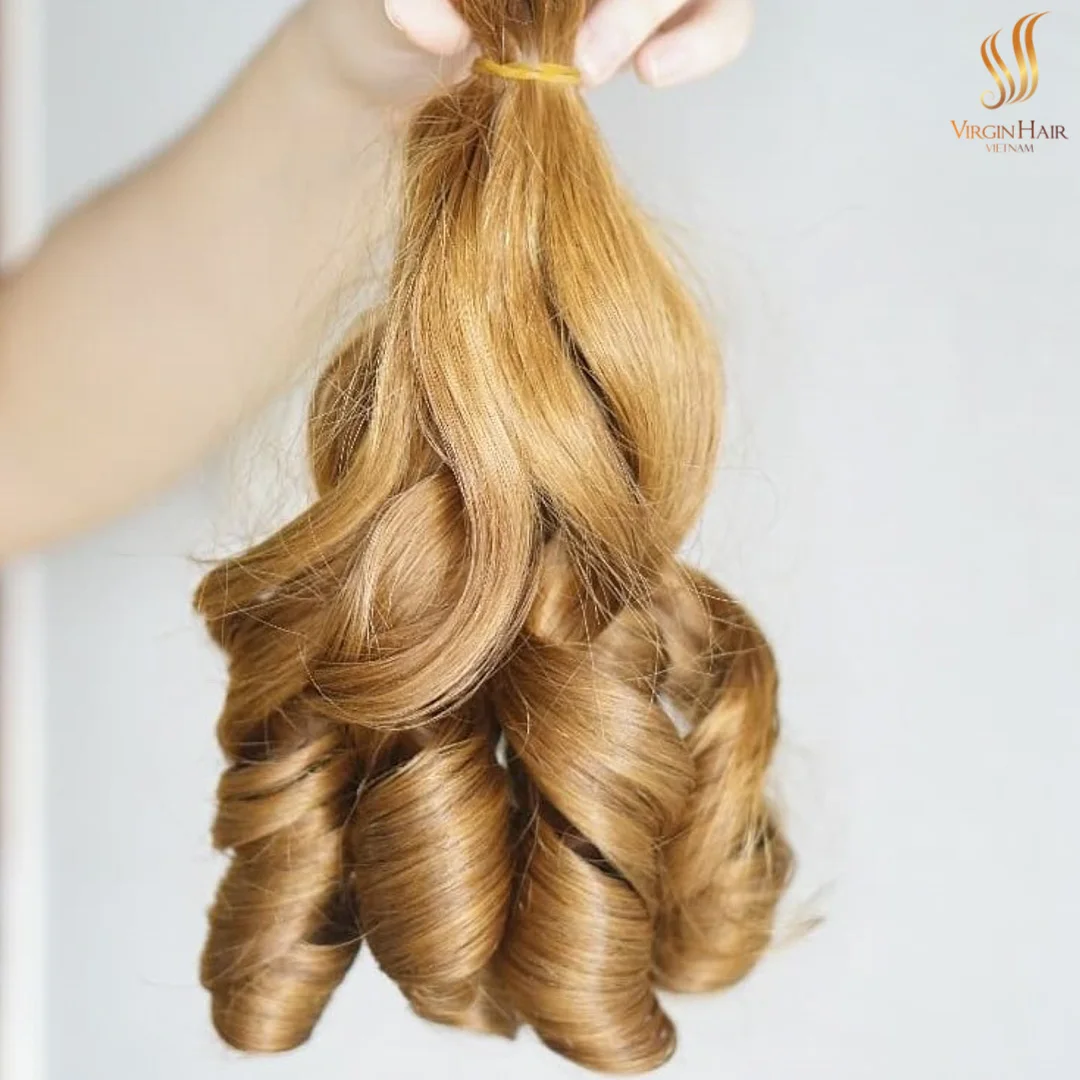 Wholesale Bouncy Hair Bundles And Closure Piano Ombre Color 100% Human Hair Vietnamese Raw Hair HD Lace Closure HD Lace Frontal