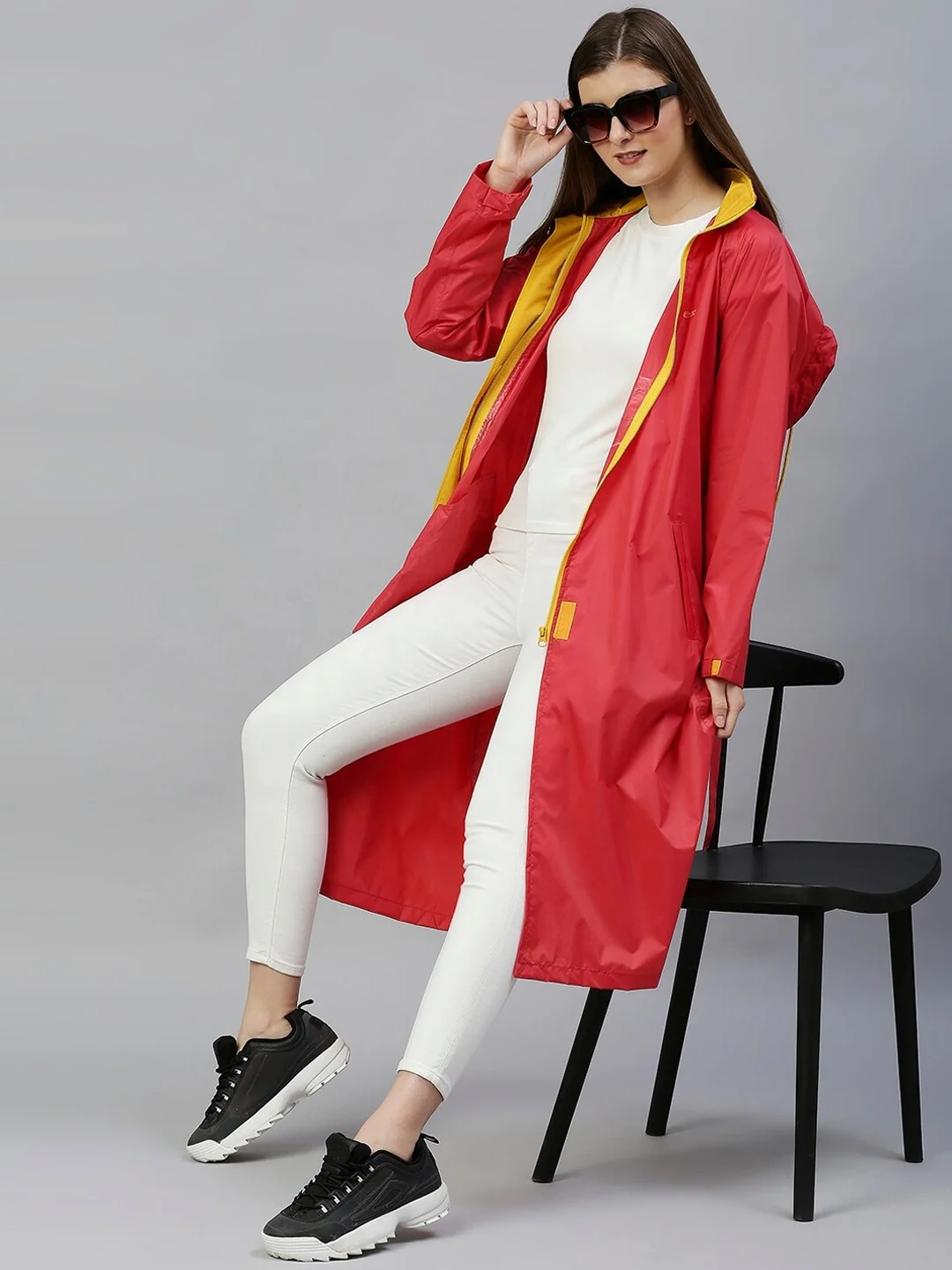 Long Rain Coat OEM New Design Black Waterproof Raincoat Fashion Women Men Long Rain Coat Jacket Hooded With Custom Logo