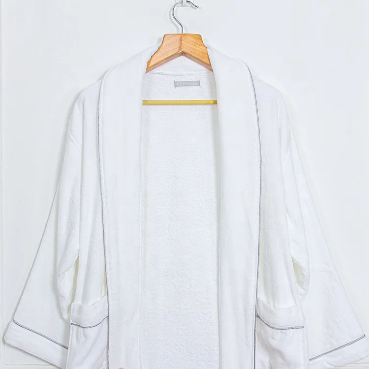 Hotel Wholesale 100 Cotton White Satin High Quality Bathrobs