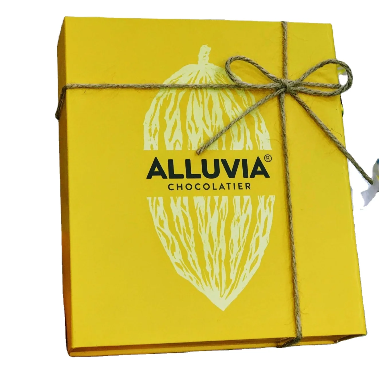 Mystery Gift Box of Mixed Bean to Bar Chocolates from The Mekong Delta by Famous Vietnamese Brand (18pcs)