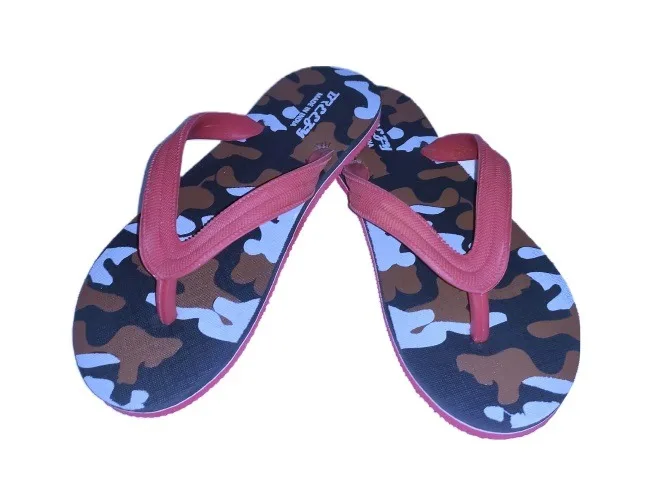 Hot selling trendy fashion Slippers Wearing Footwear at Same Quality Level for unisex from best quality exporters