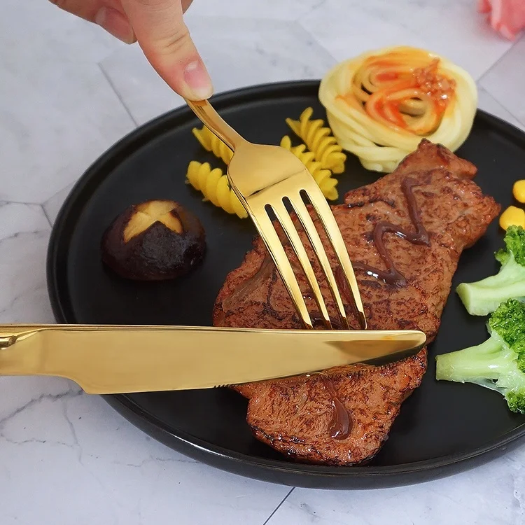 Gold Plated Mirror Polished Cutlery With Square Buckle Hook Handle Of knife Fork And Spoon Set For Gift Wedding Party