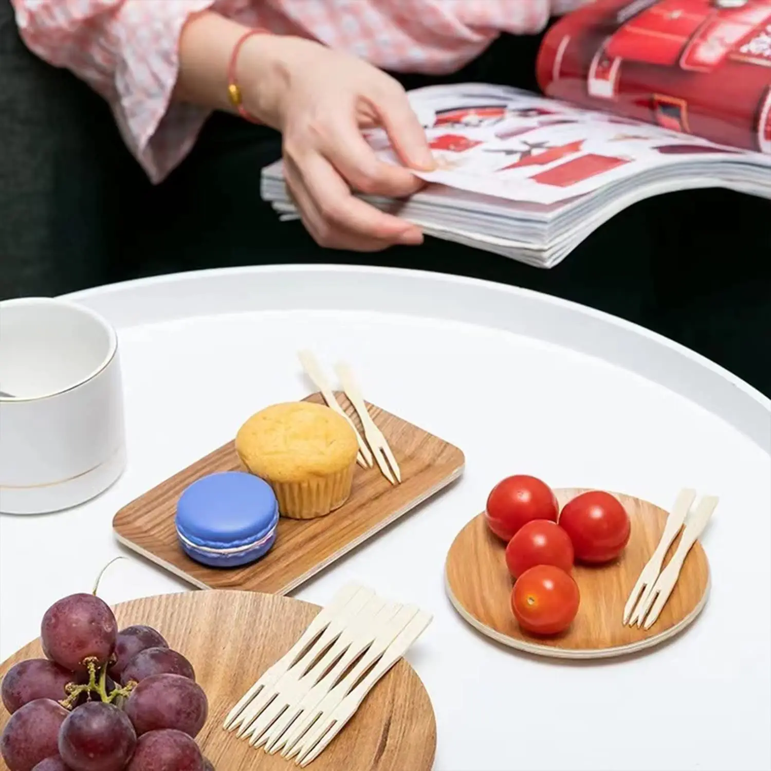 Disposable Barbecue Eco-friendly Bamboo Fruit Forks Fruit Skewer Kids Fruit Fork