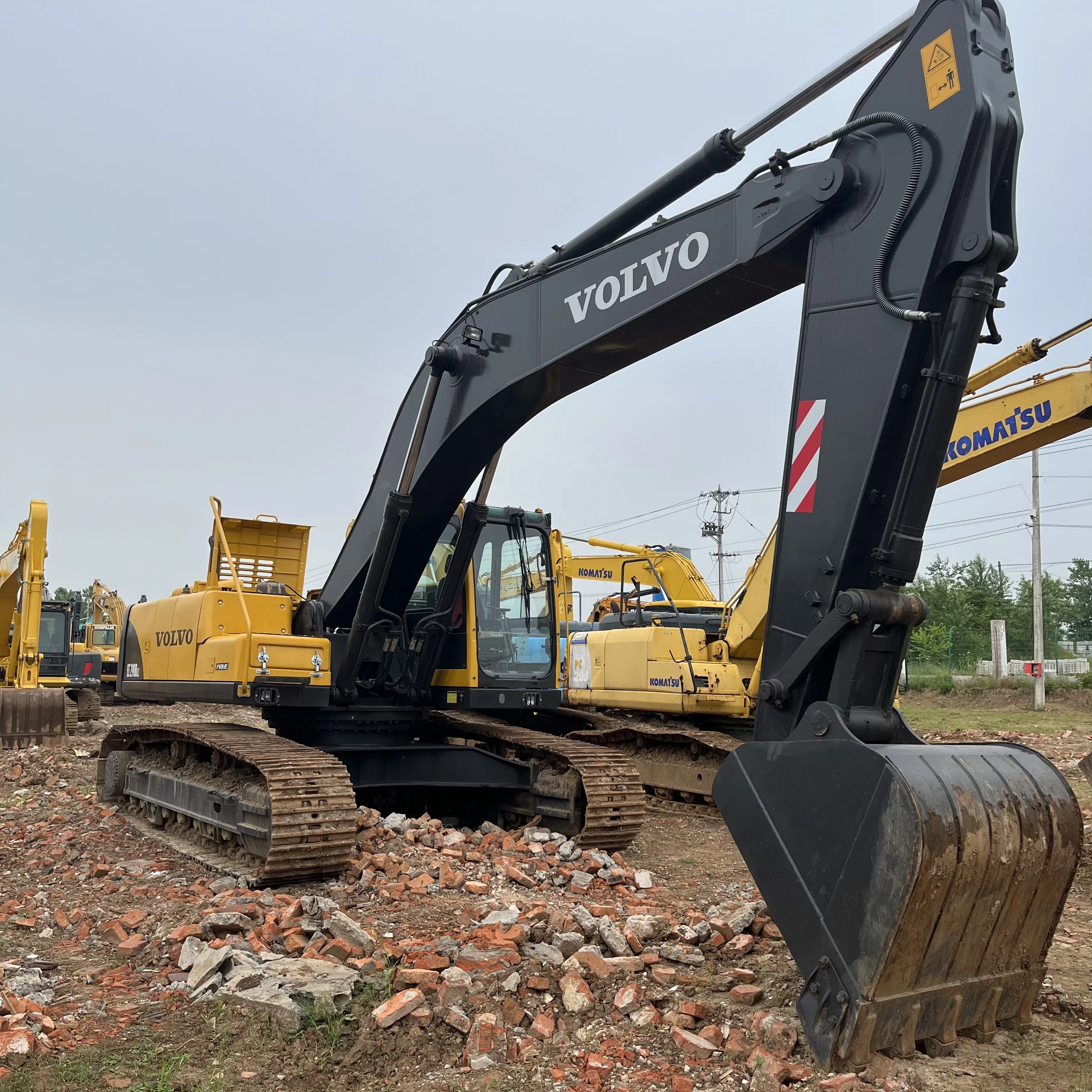 Used Korea Volvo EC290BLC excavator,29ton medium hydraulic crawler backhoe excavator, hot sale cheap harga excavator Volvo baru