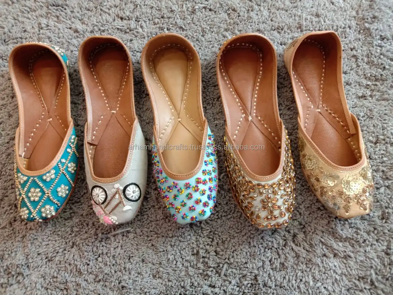 Embroidery juttis Designer Trendy stylish