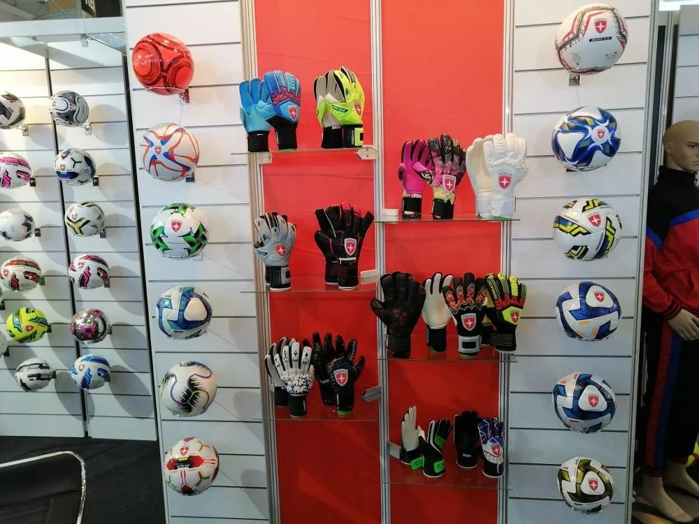 Sparrow Basic 3.5mm New Basic Latex Palm Single Piece Sublimated Wind Stopper Plus 3D Rubber Inject Punch Zone Goalkeeper Gloves