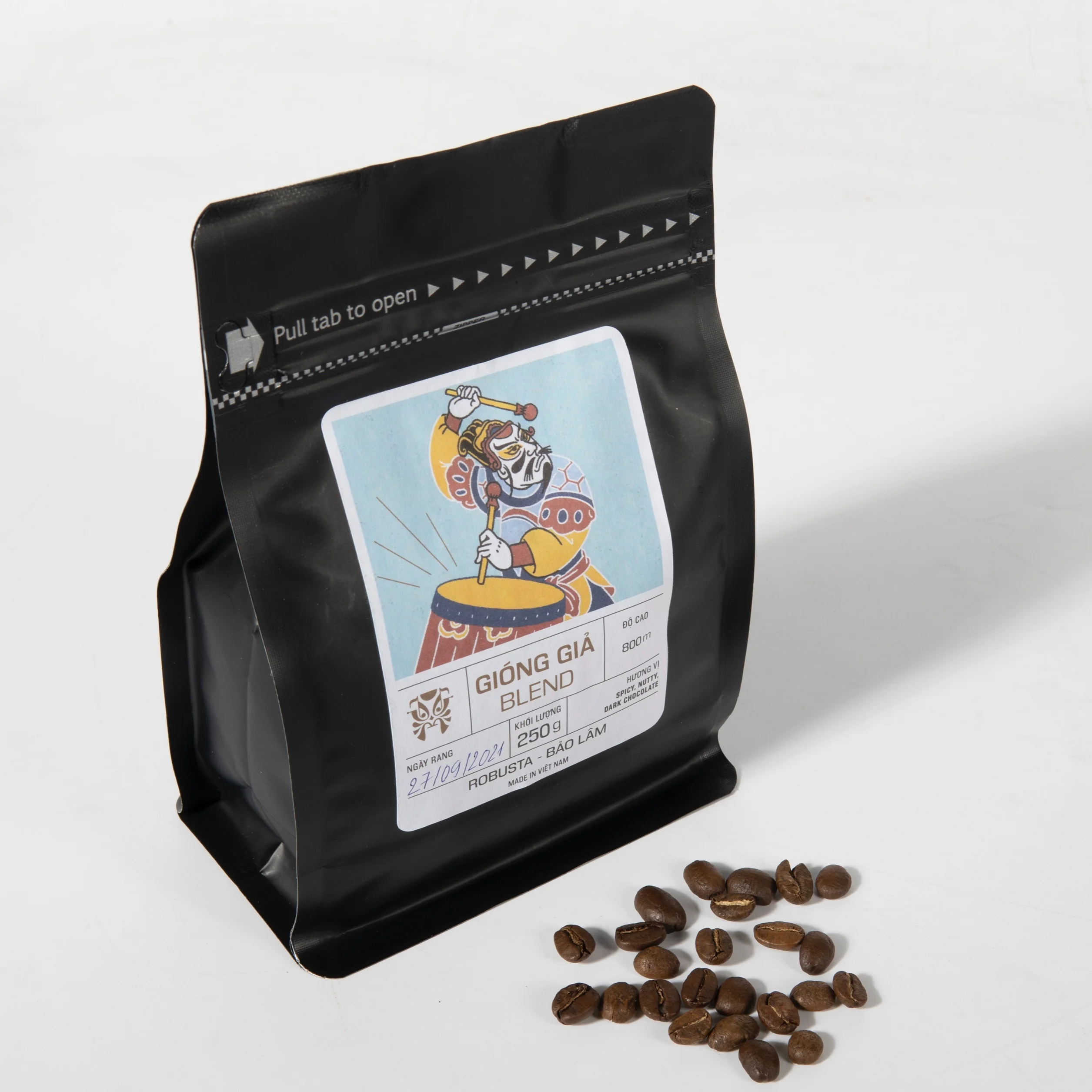 Exceptional coffee 100% ROBUSTA roasted coffee beans with roasty and chocolate unique flavour notes classic GIONG GIA BLEND