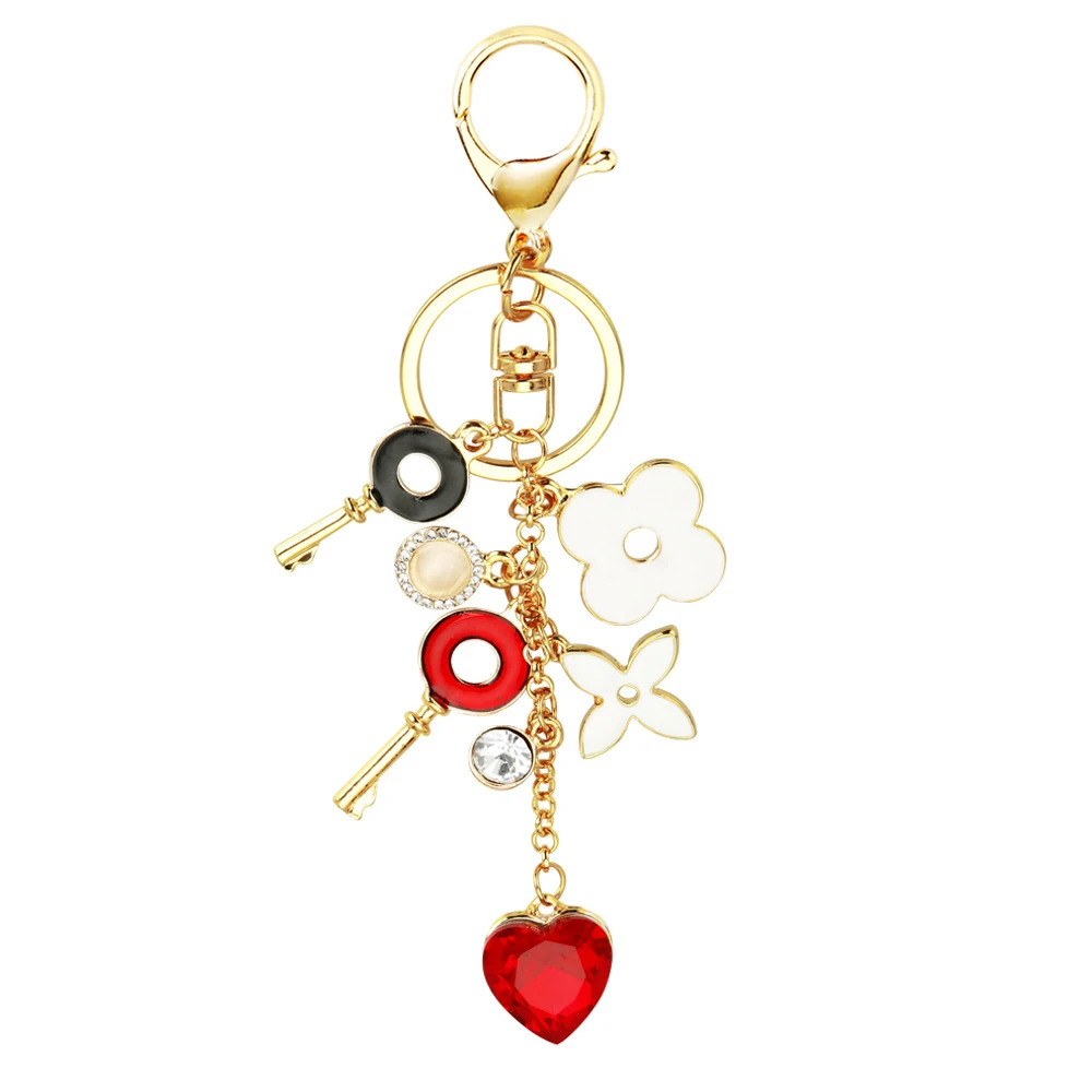 Wholesale Cute Creative Metal Keychain Rose Heart Shaped Diamond Pendant with Can Be Used As Handbag Decoration and Couple Gift