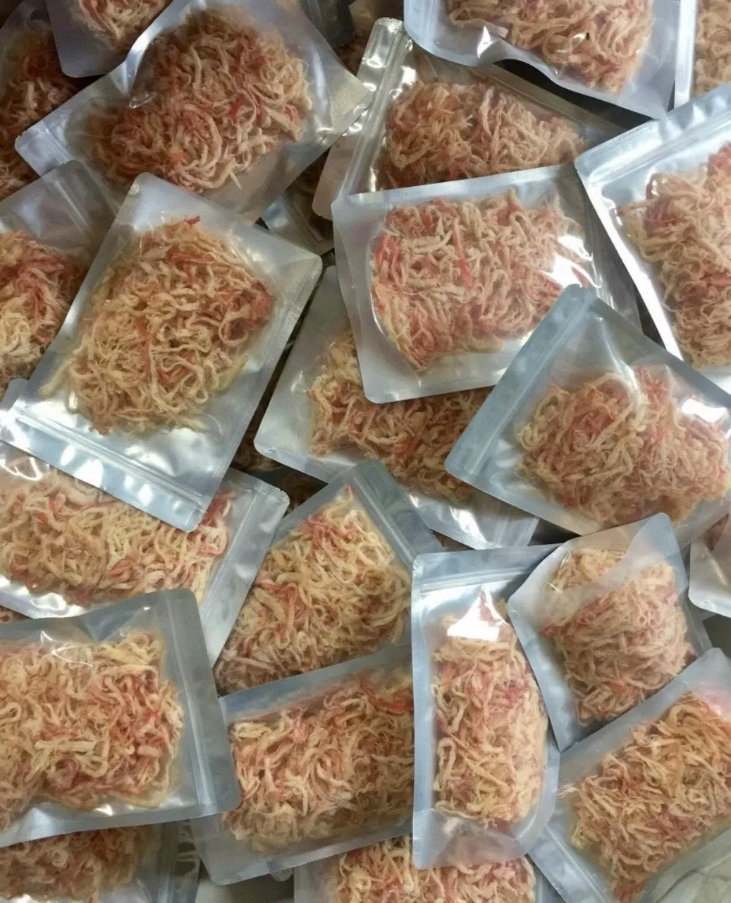 Купите сушеный измельченный кальмар по лучшей цене-100%