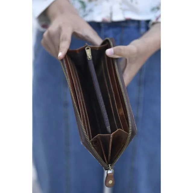 LW High Quality Handmade Cowhide Leather Clutch Hair On Purse Wallet Women Clutch Stylish Clutch