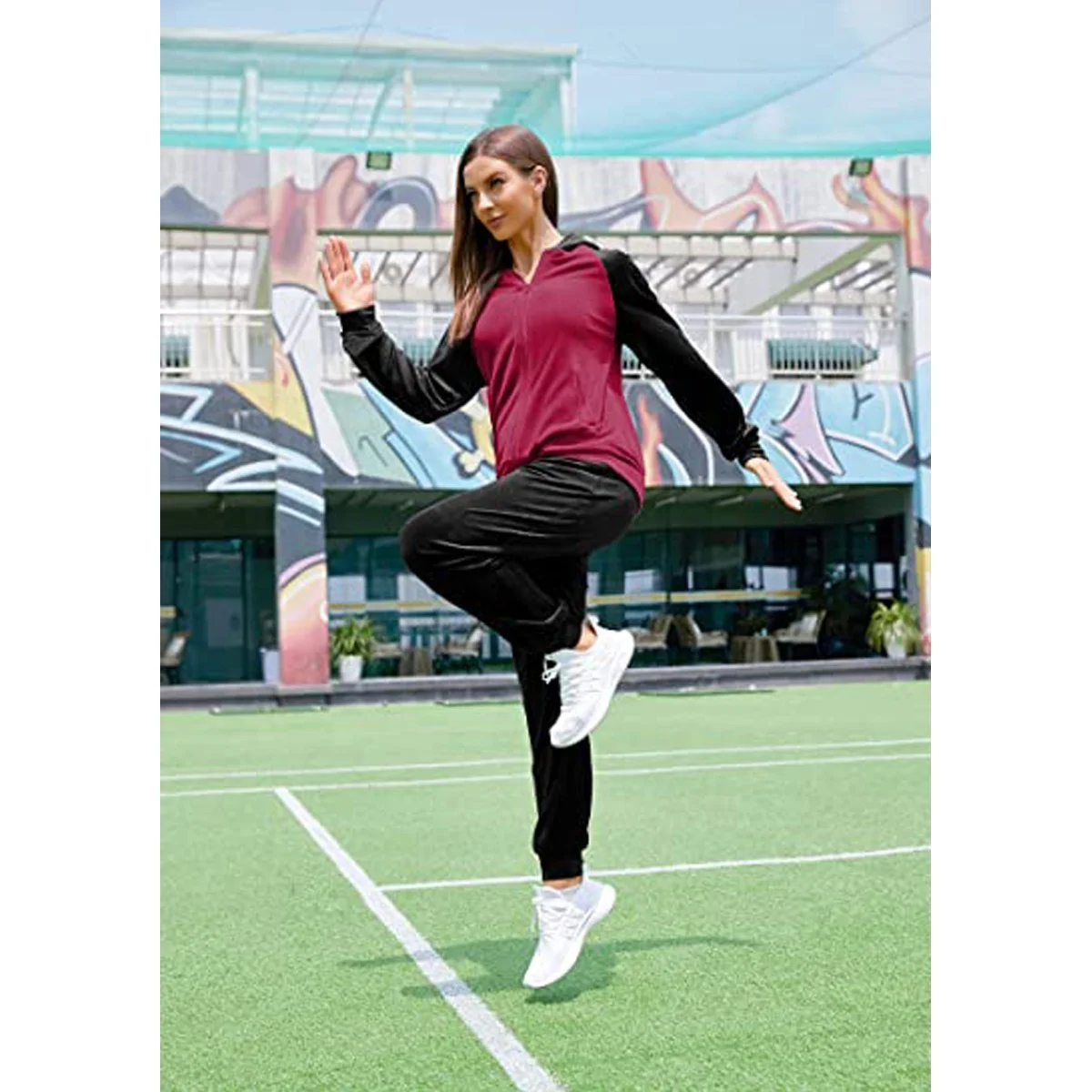 2021 Hot Sale Custom Two Piece Set Tracksuit Women Crop Zip Hoodie Joggers Sweat Suits Velour 2 piece Sets Sweatsuit Tracksuit