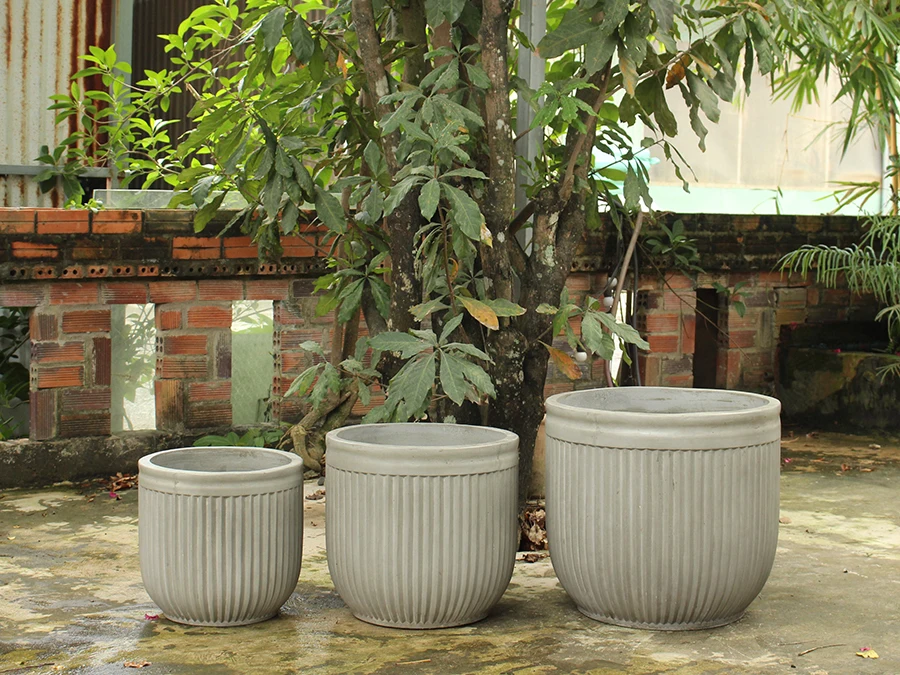 Hot Product Three Size Outdoor Customized Shape GRC Fiber Concrete Pottery Flower Pot For Garden Decoration