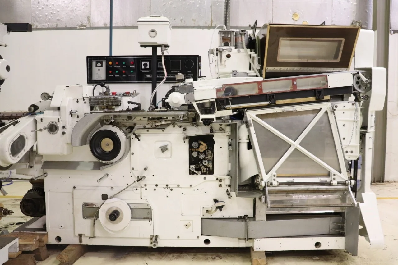 Cigarette Machine for manufacturing of cigarettes mark 8 with Hauni max multiroll tobacco machine fully automatic