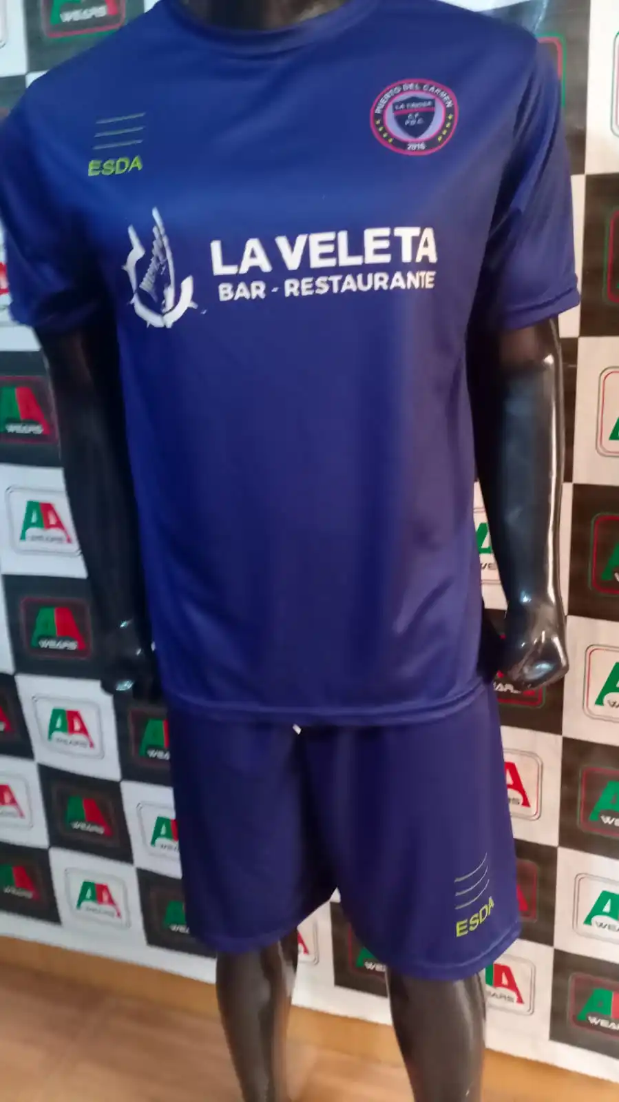 Soccer Uniform Youth Adults Sublimation Embroidery Custom Logo Socks Number Player Cheap Good Quality OEM Jersey Shorts Sleeves