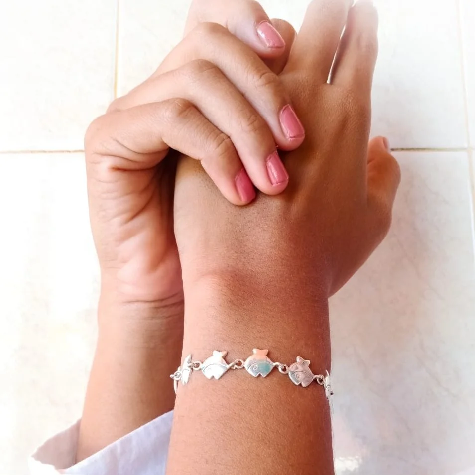 NY-BR002-Silver Fish Design Charm Fancy Bracelet Luxury Design Sterling Silver Special Gift