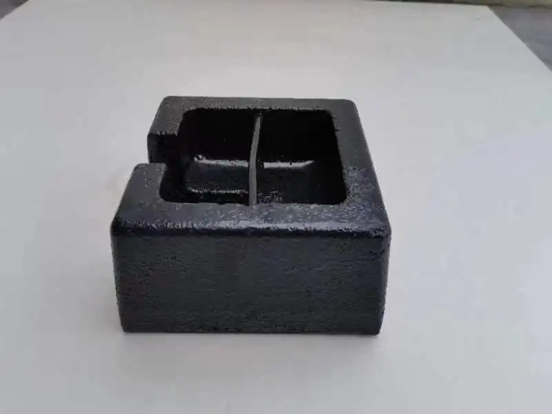 Cast Weighting Plate for Outdoor Poster Pole