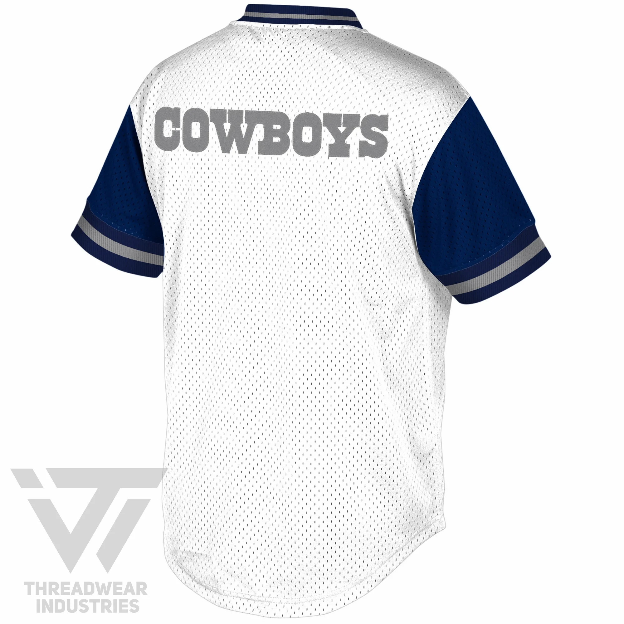 Футболка с V-образным вырезом и вышивкой