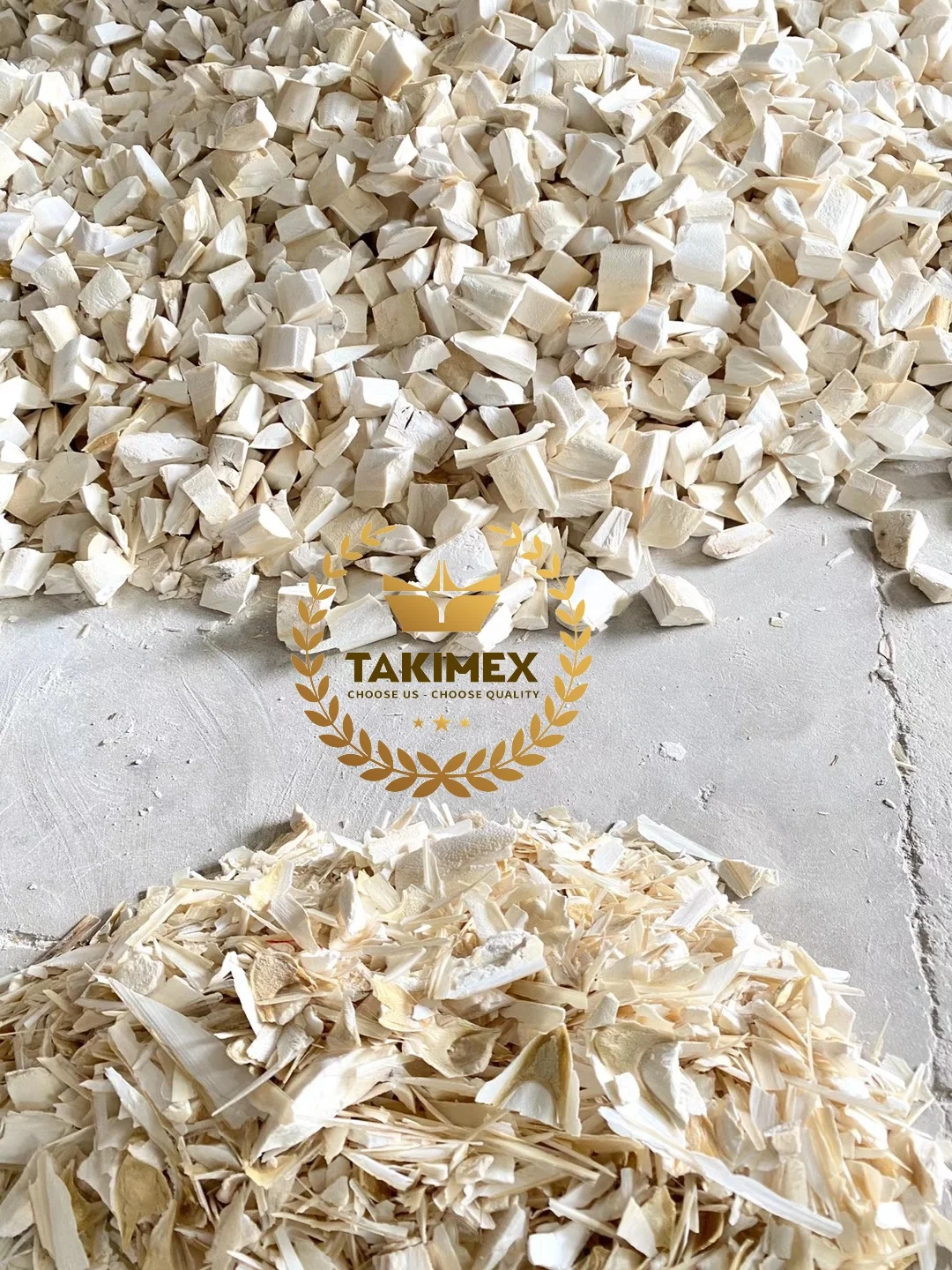 Crushed cuttlefish bone/ sepia bone by pieces customized packing free size from Vietnam for exporting