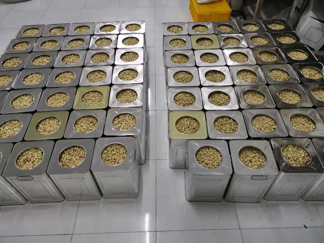 Best selling Cashew nuts 240/320/450 ww High Quality from Vietnam - best price ever Ms Ruby +84 359318390