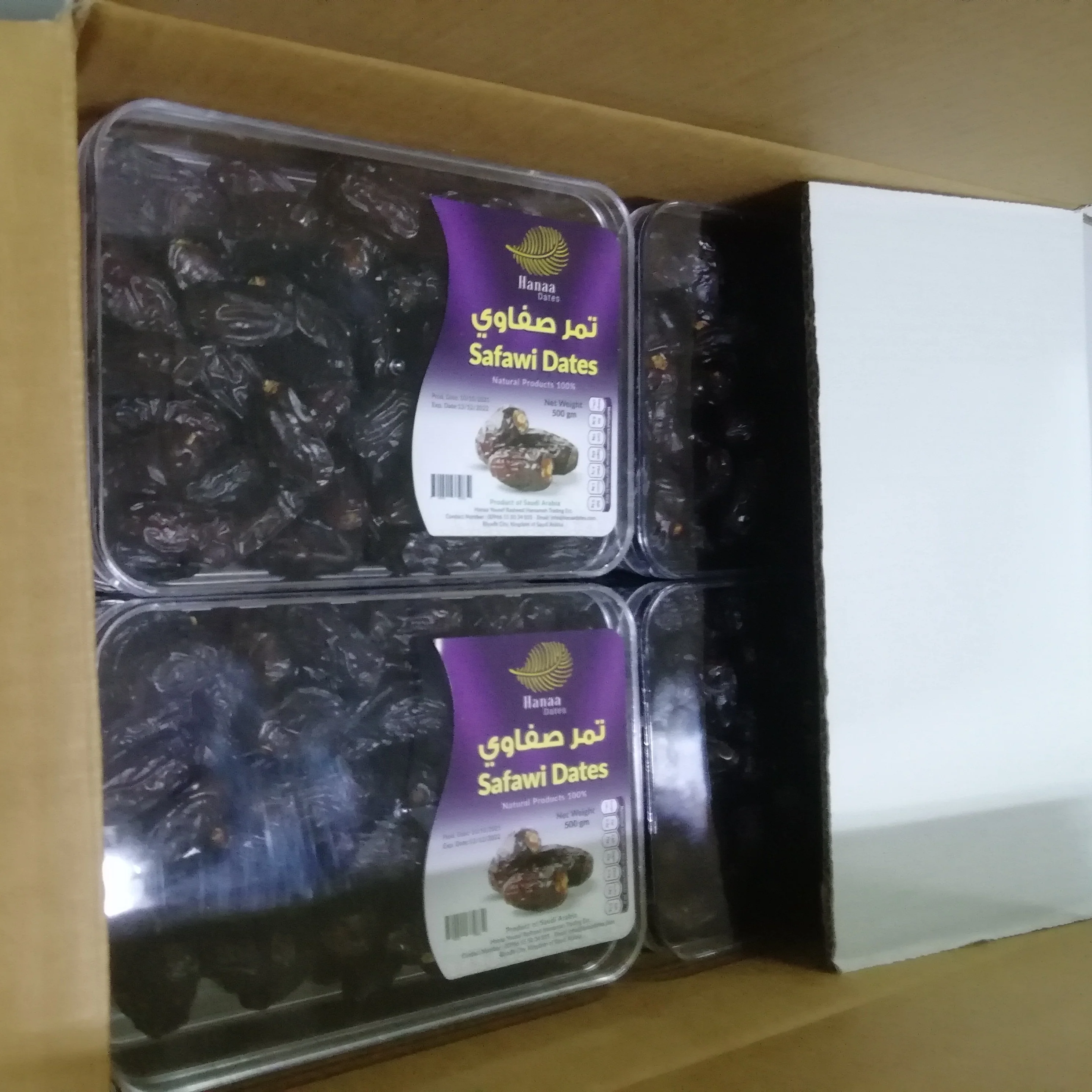 New Harvest Safawi dates from Saudi Arabia