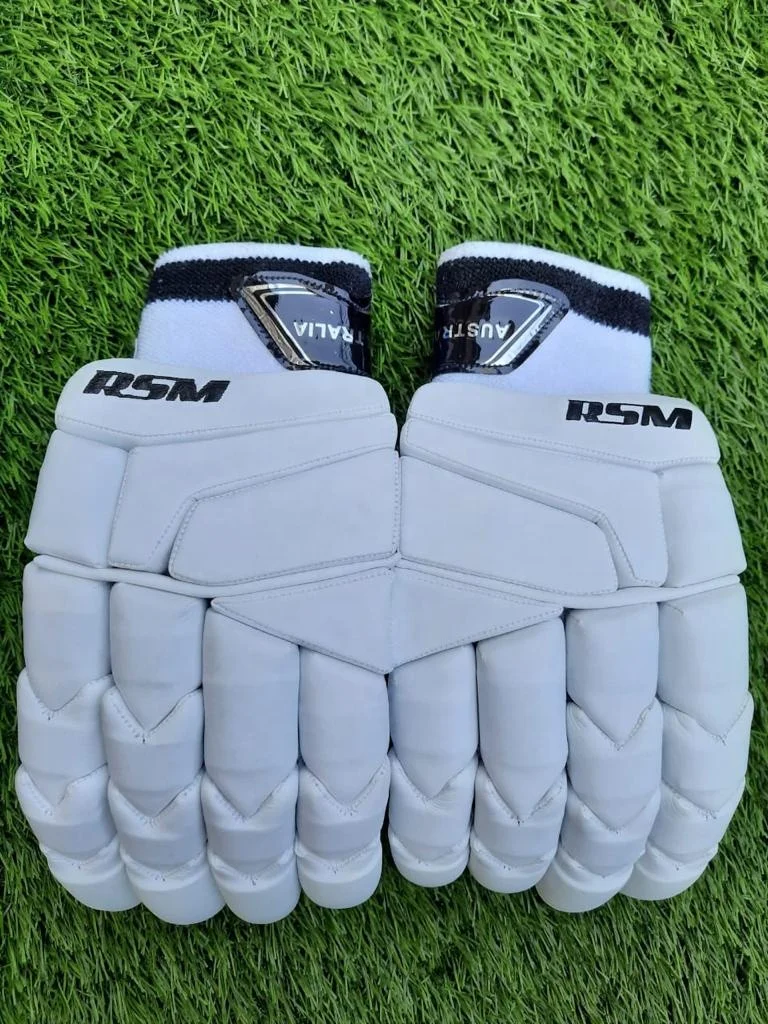 RSM CRICKET BATTING GLOVES LIGHT WEIGHT