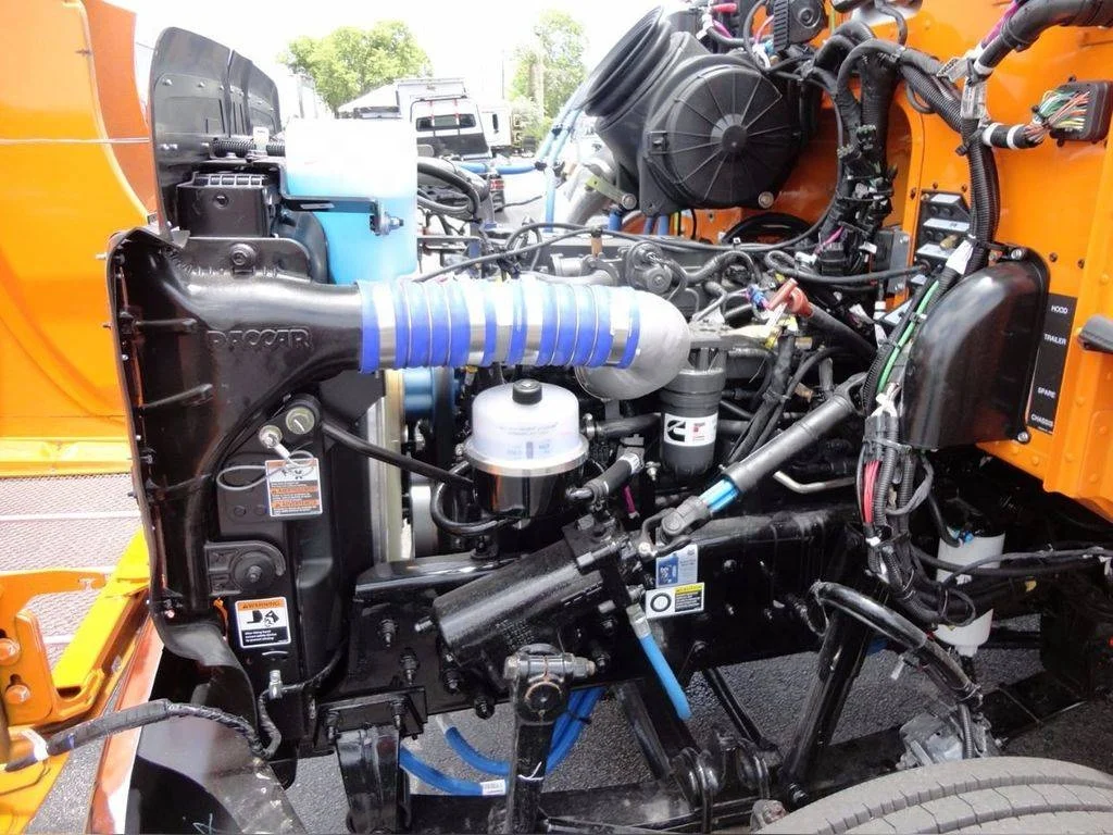 
2021 Peterbilt 337 Flatbed Truck, Car Carrier, Rollback Tow Truck Car Trailer 19501-26000 >3001 Kg Engine Brake US;11032 Orange 