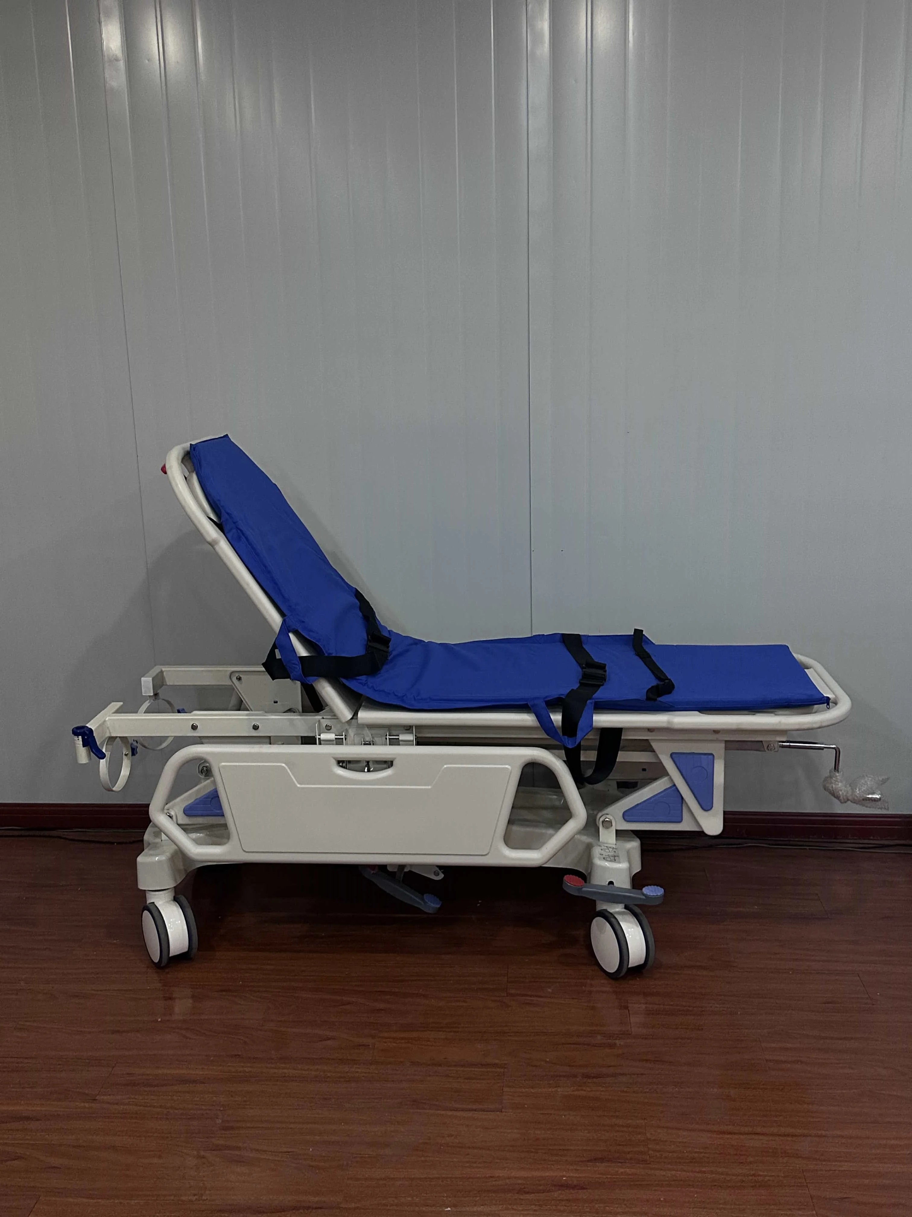 Manual Multifunctional Hospital Emergency Patient Transfer Bed with Direct Factory Wholesale Price