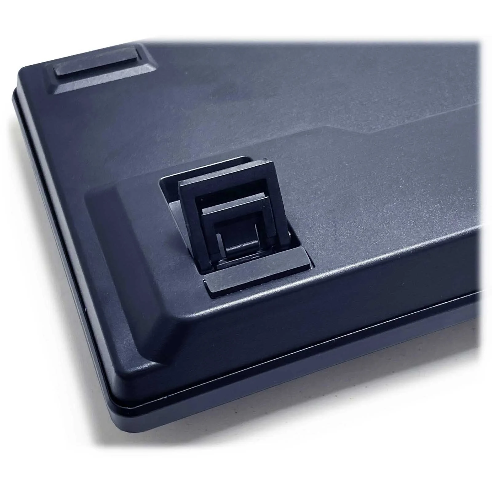 104 Key USB Wired Mechanical Backlit Blue Switch Hot Swap Gaming Keyboard for PC