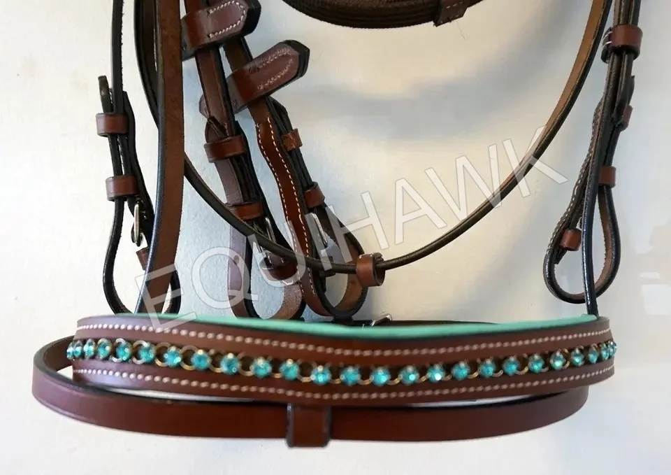 Оптовая продажа роскошная уздечка для лошадей с Аква-кристаллами-премиальные кожаные повязки бровей и носа лучшие