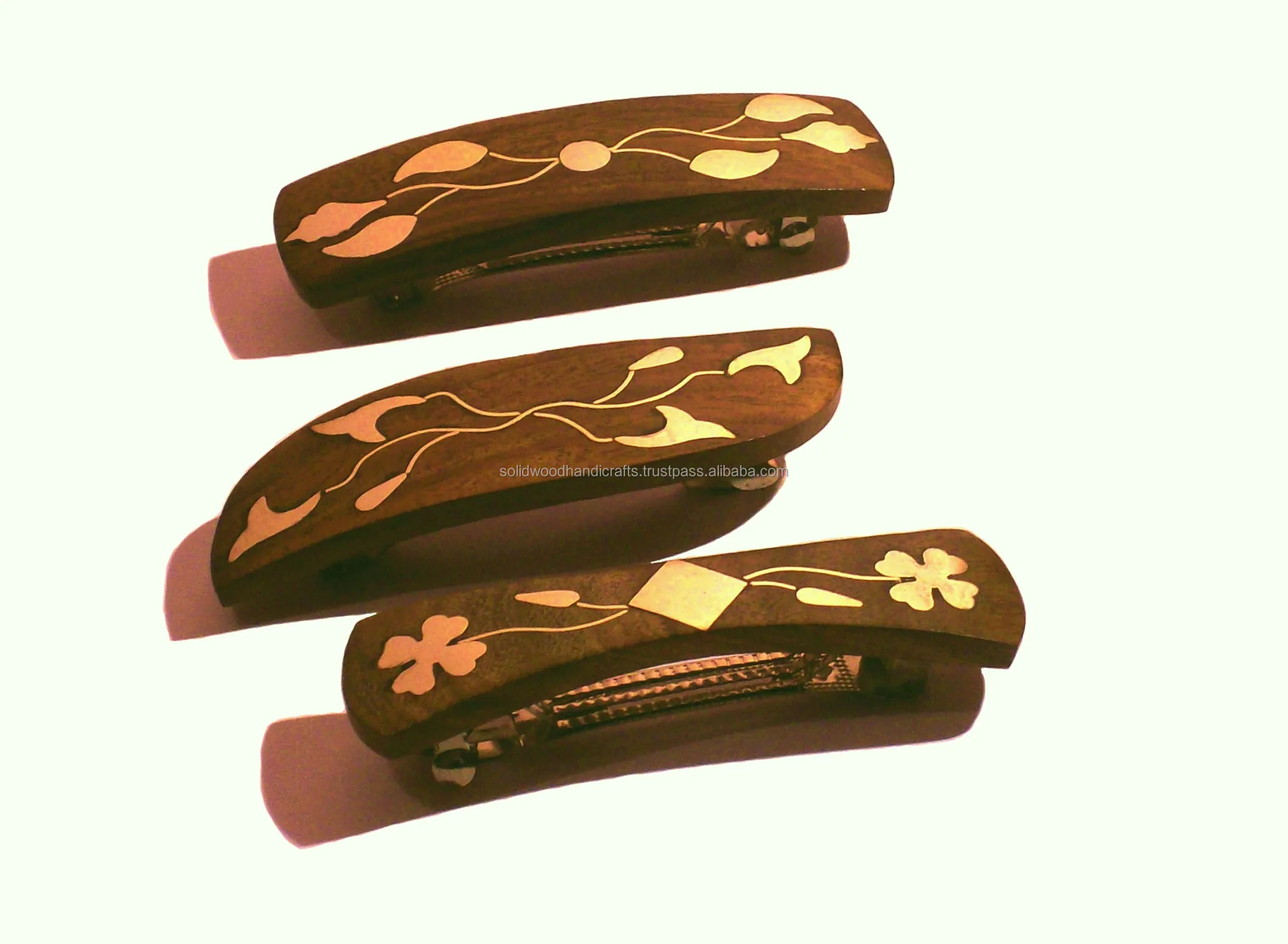 BEST SELLING  WOODEN HAIR CLIP WITH HIGH QUALITY AND BEST POLISHING AND FINISHING WITH CUSTOMIZED SIZE AND DESIGN