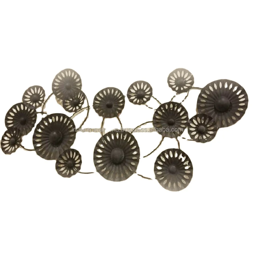 New Design Golden Metal Wall Hanging Sun Wall Art decoration For Living room Hot Sale 2021