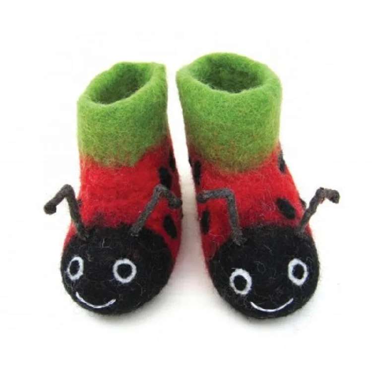 Children felt shoes