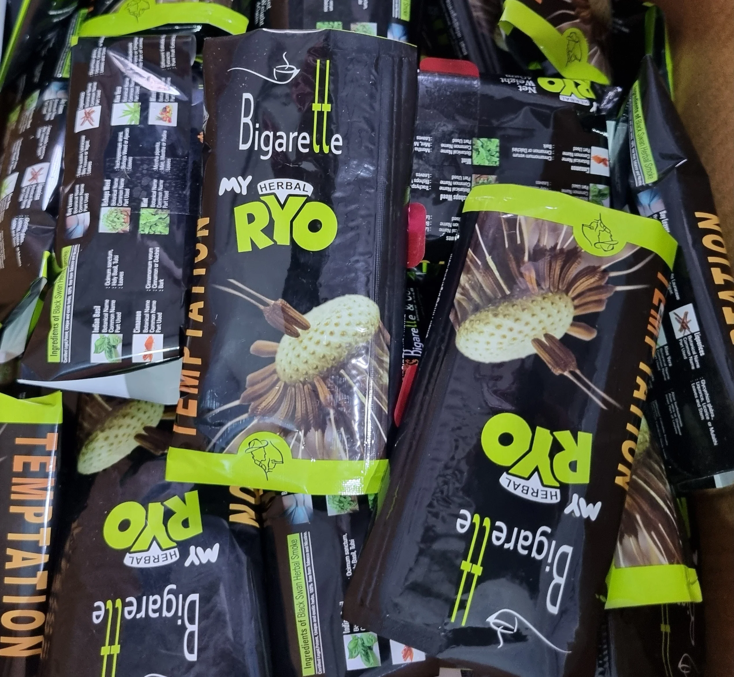 100% herbal certified green herbal blends in best prices 100% pure Herbs for Roll Your Own rolling Herbal blends for cigarettes