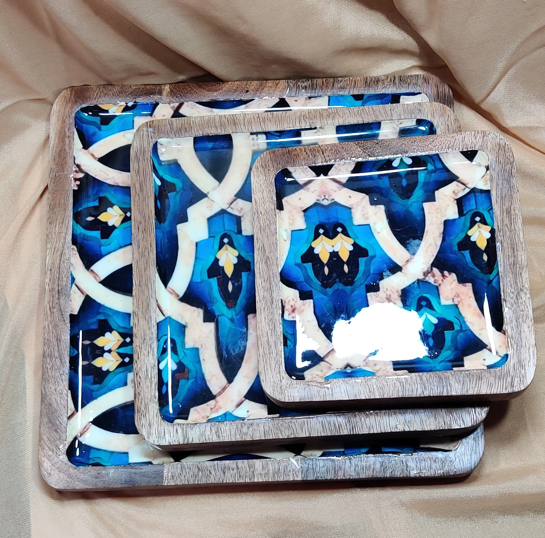 New look Solid Wood Dinner Plate Set Square Shape Customized Enamel Printed Food Grade Decorative Dessert Plates