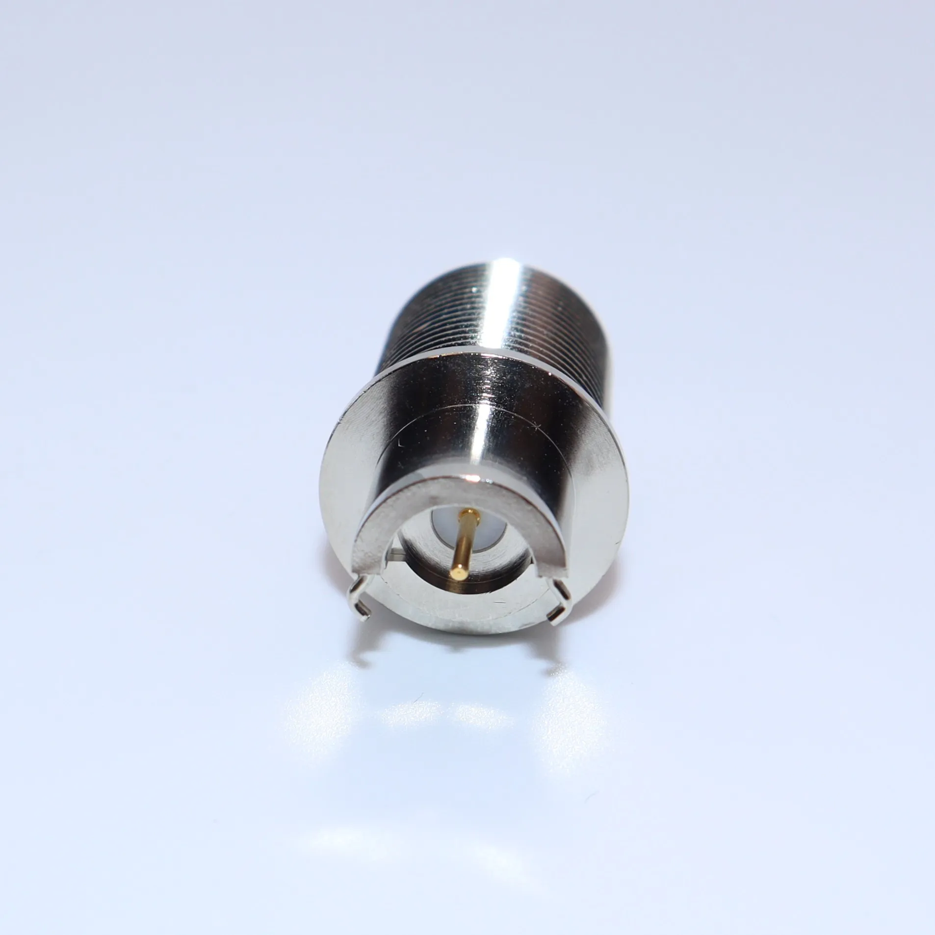 Heavy-Duty N Type RF Coaxial Connector with V-BITE Jack for Secure Mounting