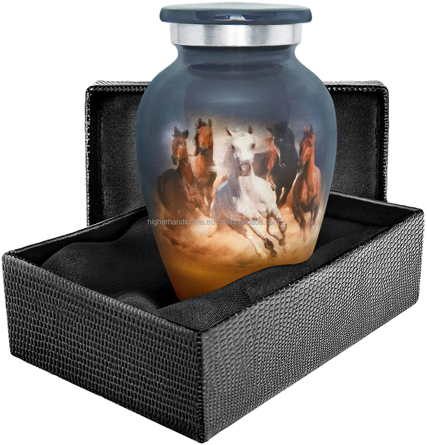 Wholesale Metal Family Keepsake Cremation Urn 3 Cubic Inch Capacity for Ashes Pets Dessert Sand Child Token Funeral Supplies