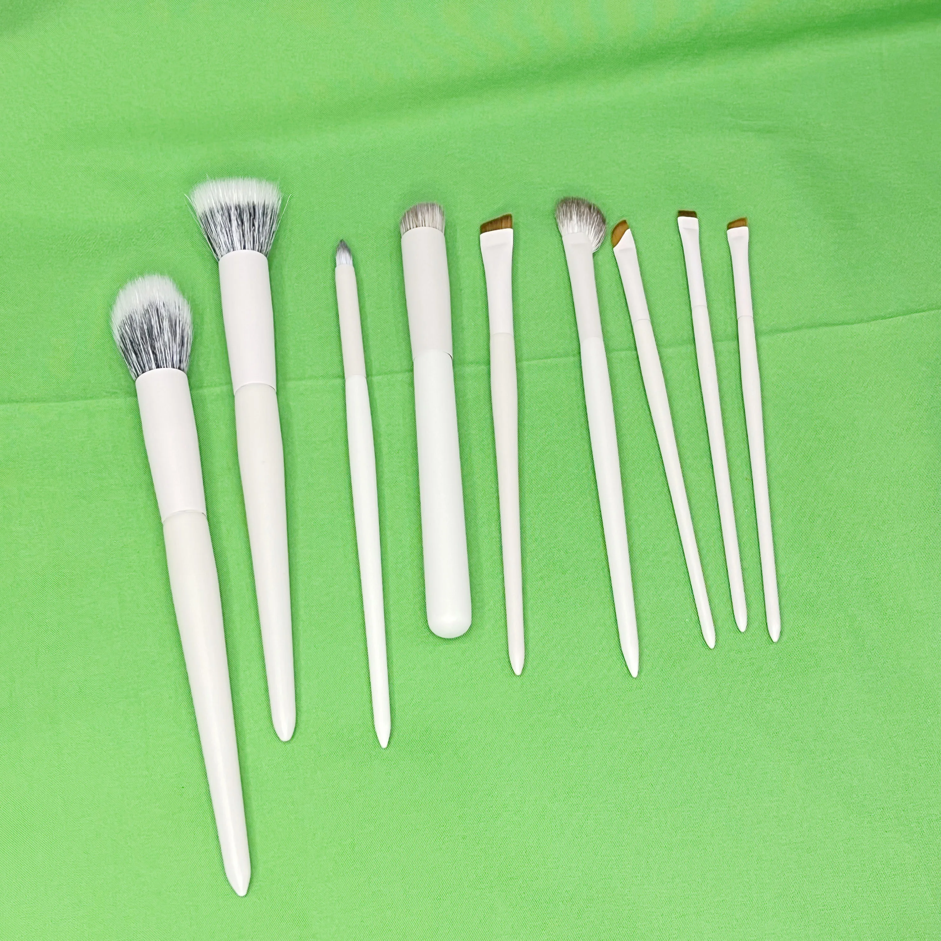 High Quality White Porcelain Cosmetic Brush Set Custom logo