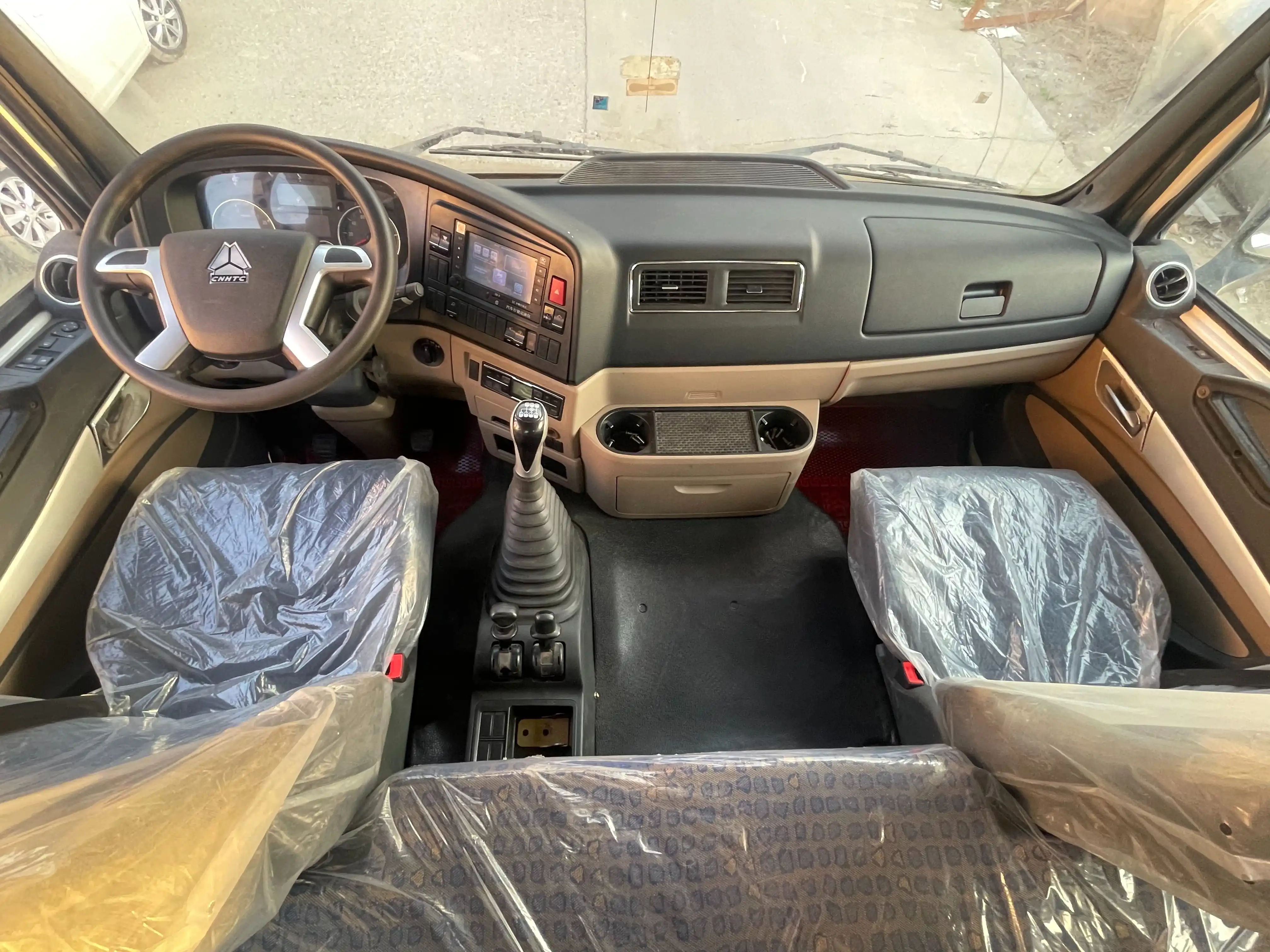 2018-2023 хорошее состояние Howo nx б/у Sinotruk Hohan 10 колесная головка прицепа 371 hp RHD Prime Mover тягач