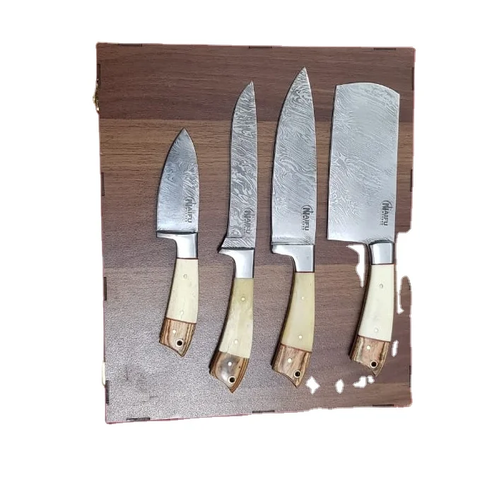 Дамаск ножей шеф-повара набор из 4 углеродистая сталь Damasucs индивидуальный логотип устойчивого укомплектованный верблюд кости и