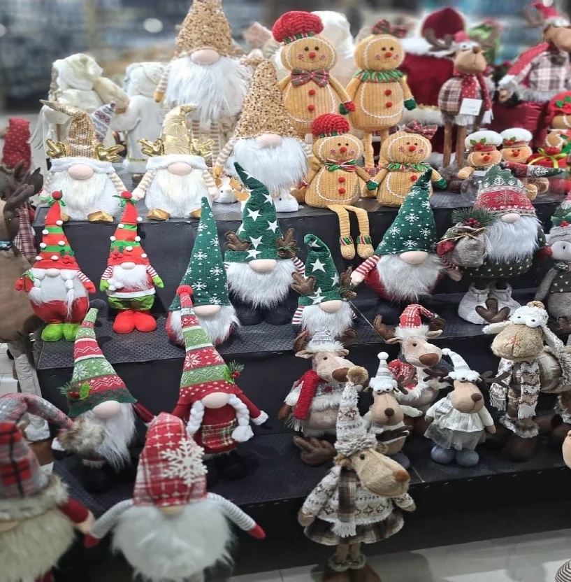 Top sale Classic Family tradition Merry xmas Mini Brush Tree table top