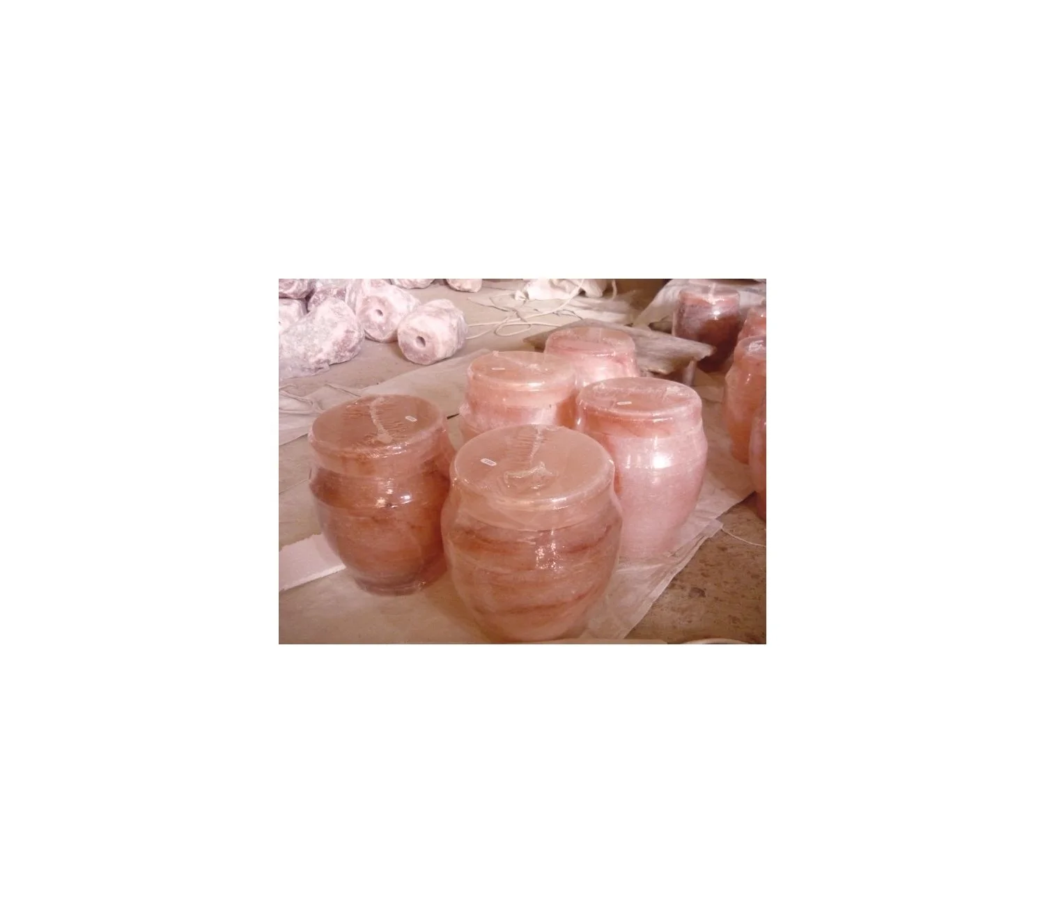 Himalaya Rock Salt Ash Urn and Cremation Urn for Funeral Services