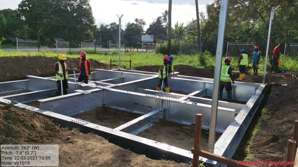 Hot selling by manufacturers 4 legged Lattice Tower with Grillage base