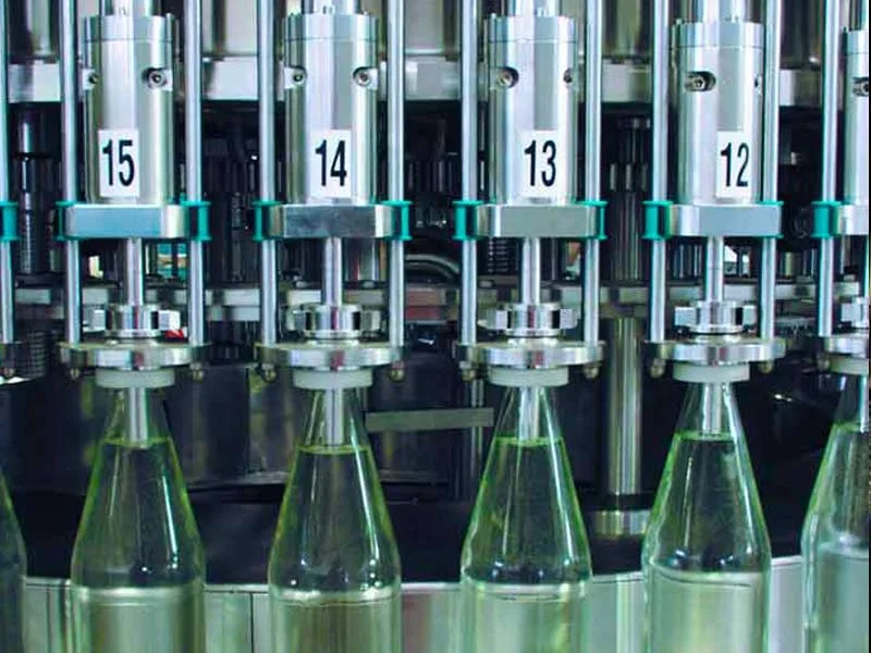 Автоматические Скручивающиеся колпачки ополаскивающая машина для розлива укупорочная соки моноблоки с тремя блоками 3000 Bph 500 1500 мл стеклянные ПЭТ-бутылки